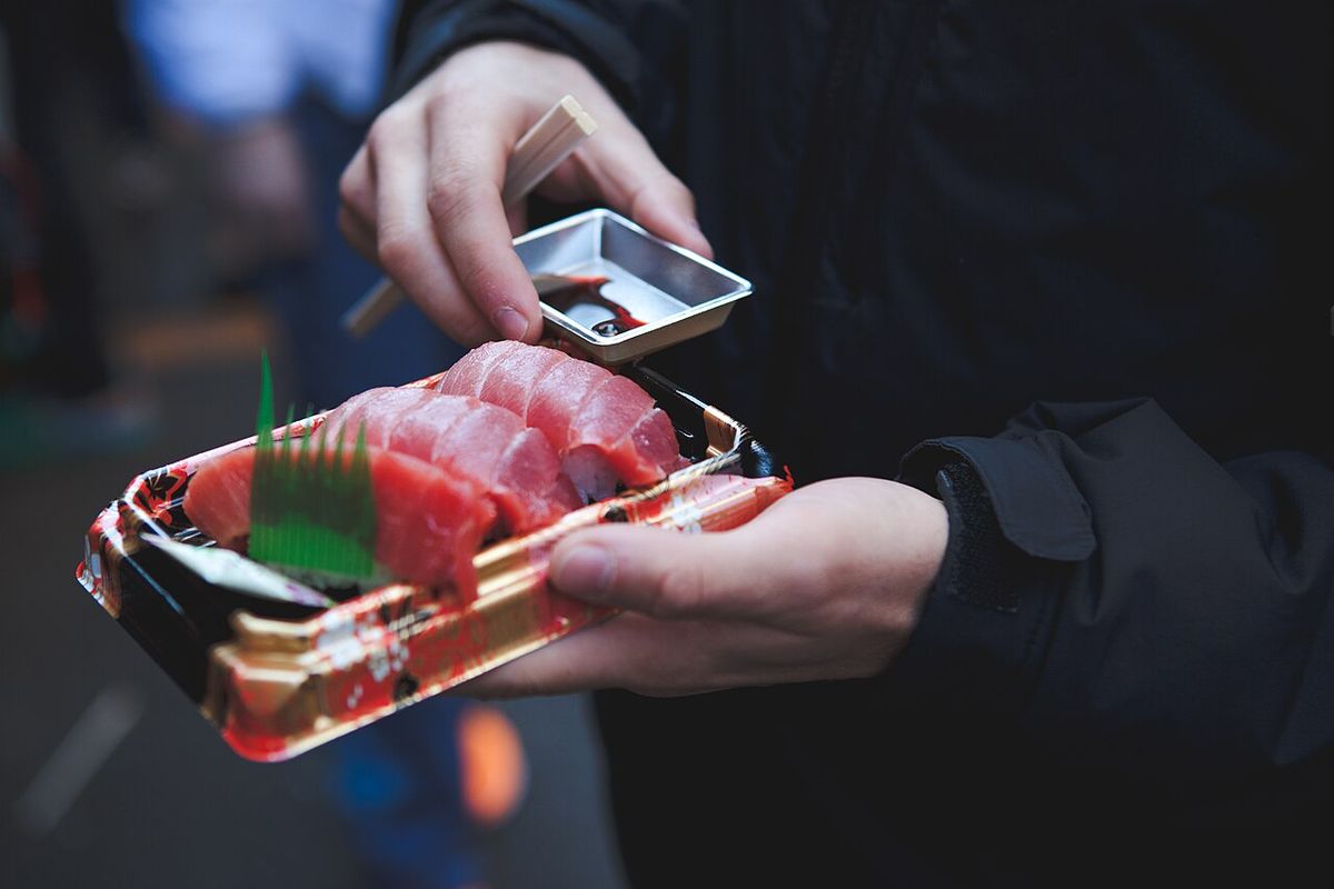 Toyosu Tsukiji Markets Tuna Auction Seafood Breakf