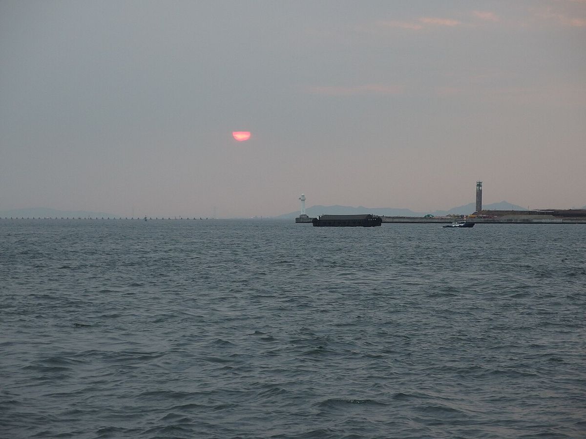 cruise Osaka Bay