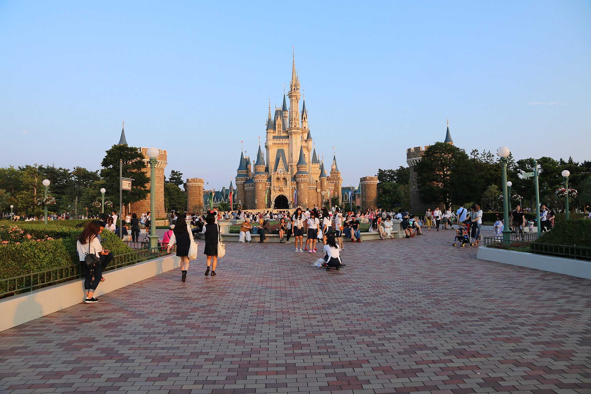 Disney Resort · 2 days